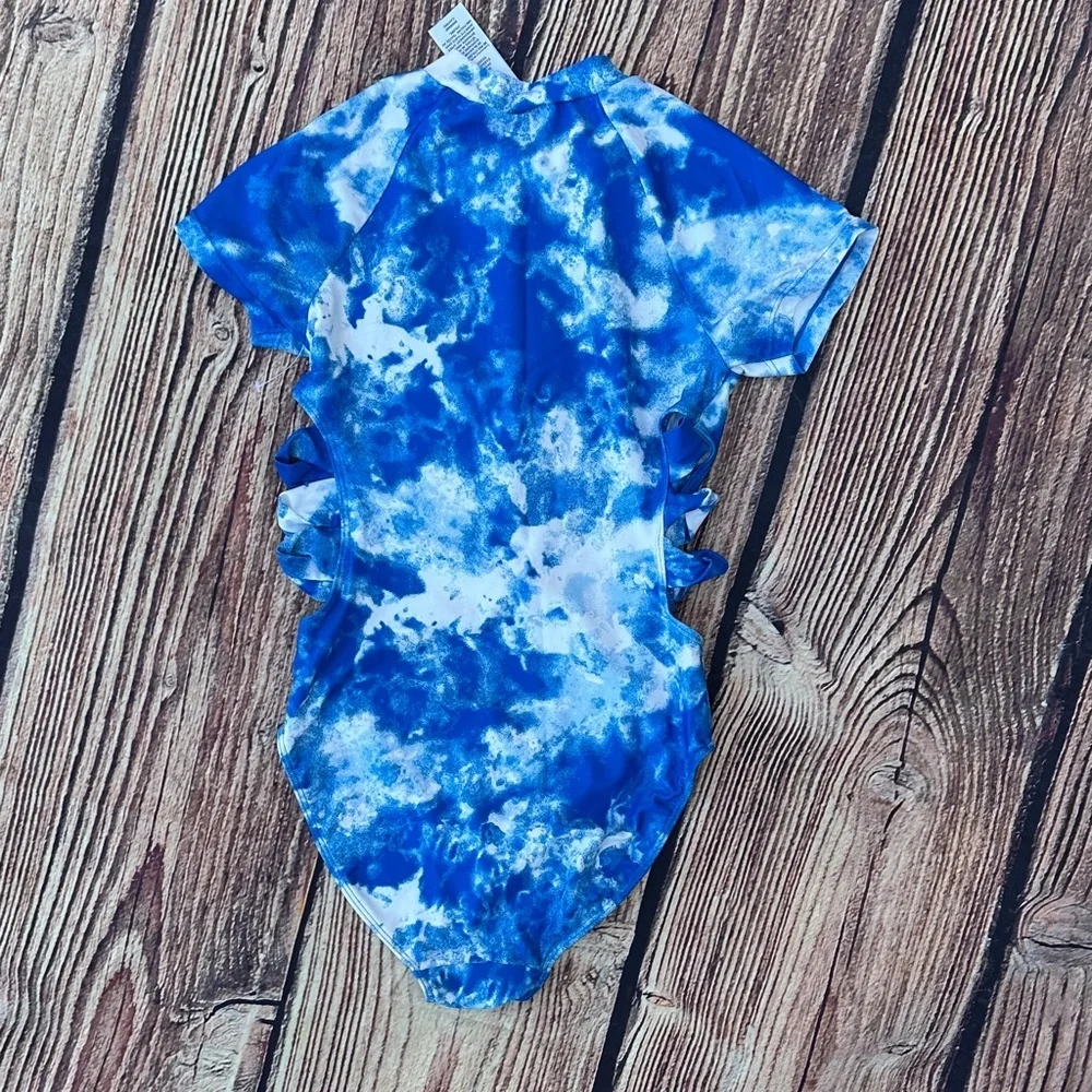 Treasure & Bond vibrant blue
